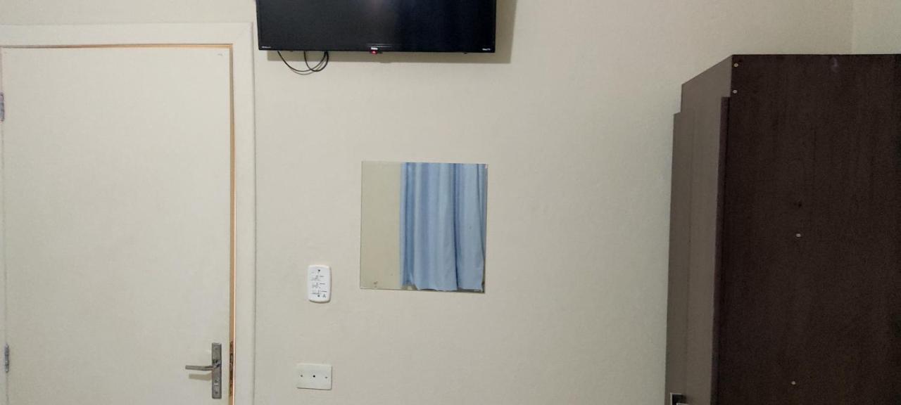 Hotel Gringos Londrina Bagian luar foto