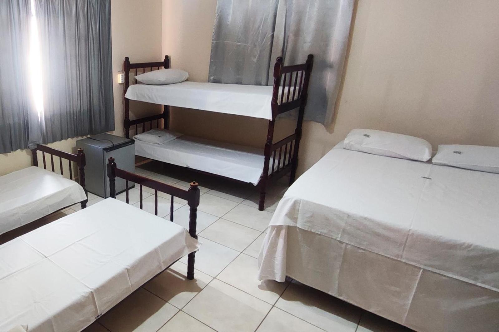Hotel Gringos Londrina Bagian luar foto