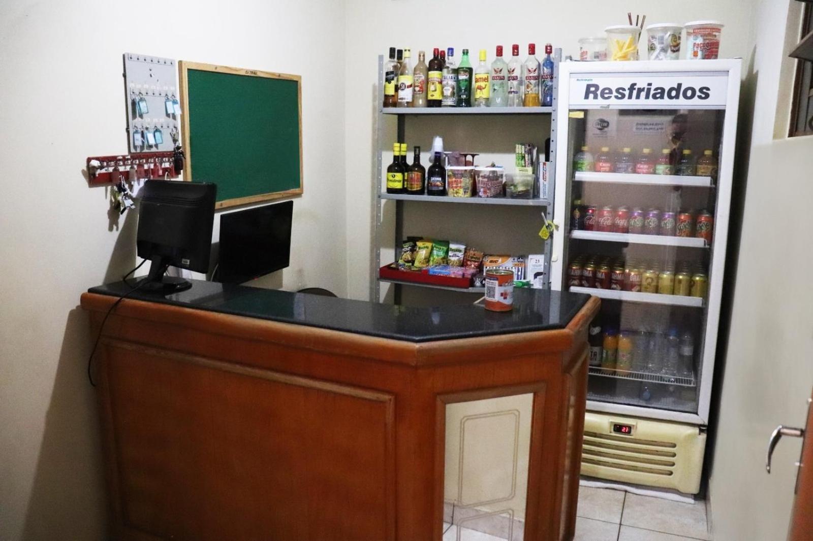 Hotel Gringos Londrina Bagian luar foto