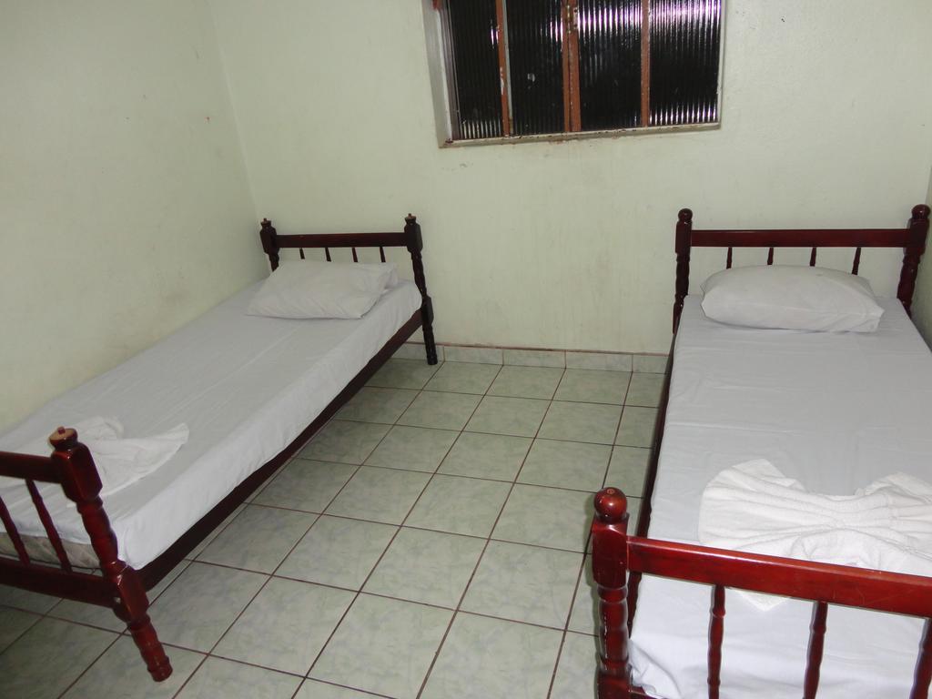 Hotel Gringos Londrina Ruang foto